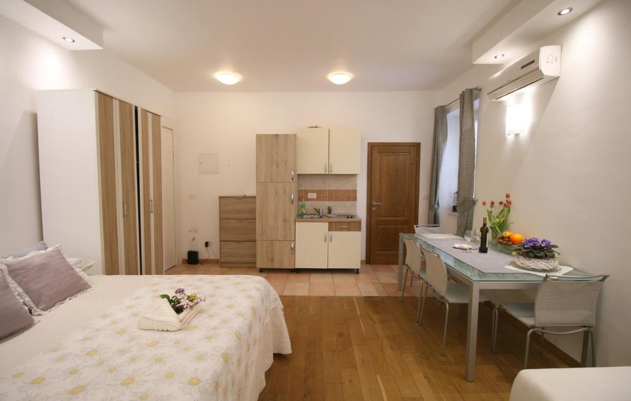 Heart Of Apartment Split